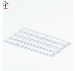 Plastic ruler 20 cm