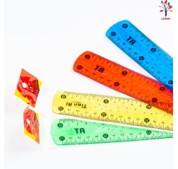 Flexible plastic ruler 30 cm