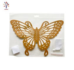 Fluture decor cu 3 strasuri M3