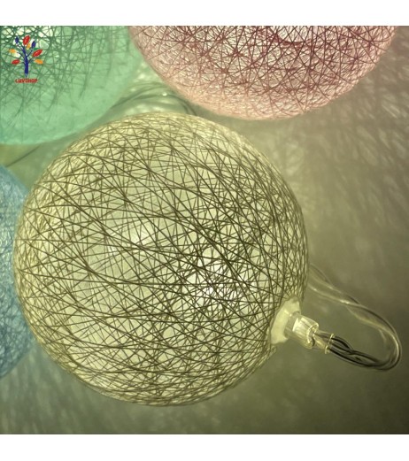 Wire installation decoration 10 plastic globes