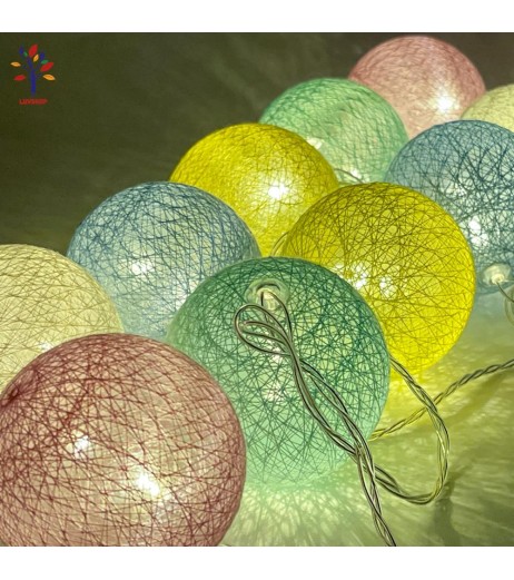 Wire installation decoration 10 plastic globes